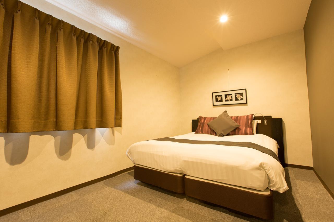 Akasaka Crystal Hotel (Adults Only) โตเกียว ภายนอก รูปภาพ